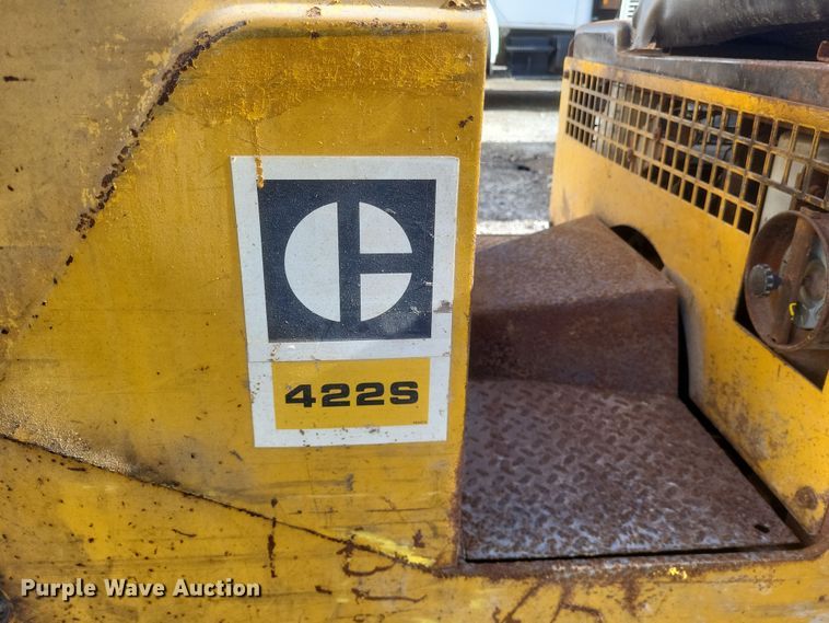 image for item MI9871 Caterpillar 422S  forklift