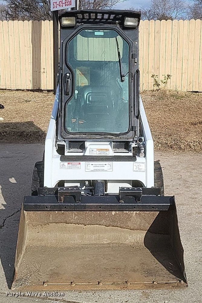 image for item MI9878 2016 Bobcat S70  skid steer loader