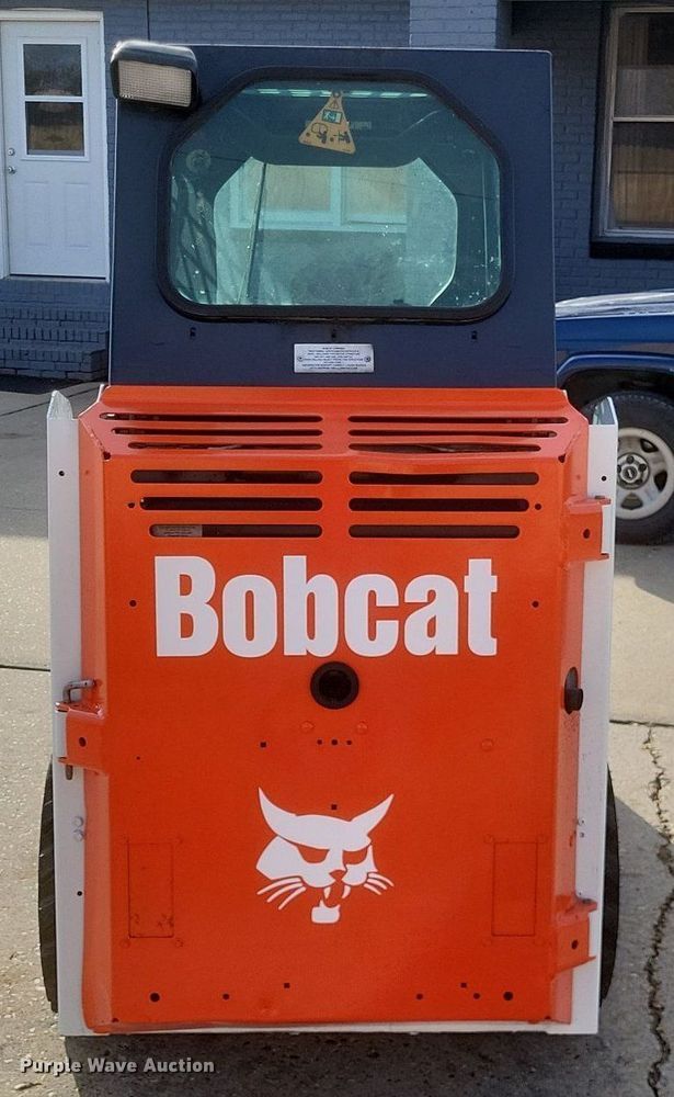 image for item MI9878 2016 Bobcat S70  skid steer loader