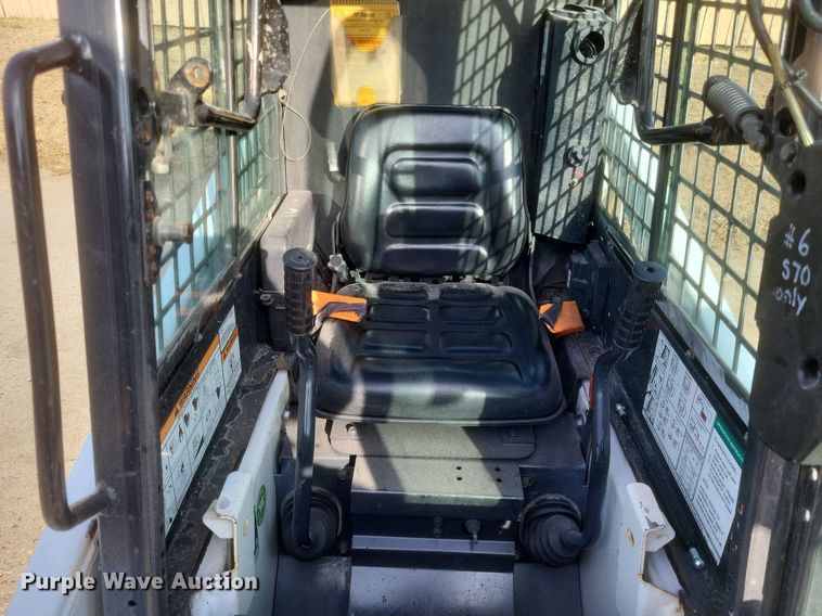 image for item MI9878 2016 Bobcat S70  skid steer loader