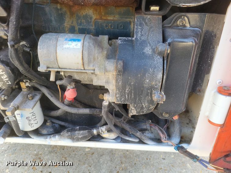 image for item MI9878 2016 Bobcat S70  skid steer loader