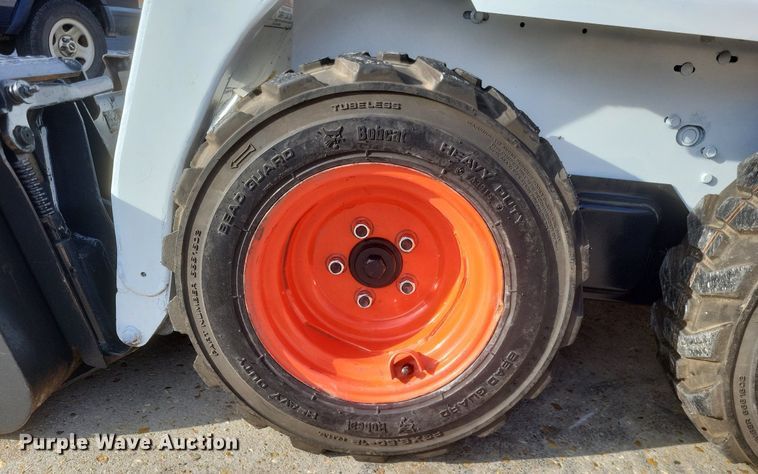 image for item MI9878 2016 Bobcat S70  skid steer loader