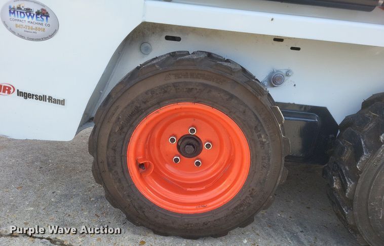 image for item MI9878 2016 Bobcat S70  skid steer loader