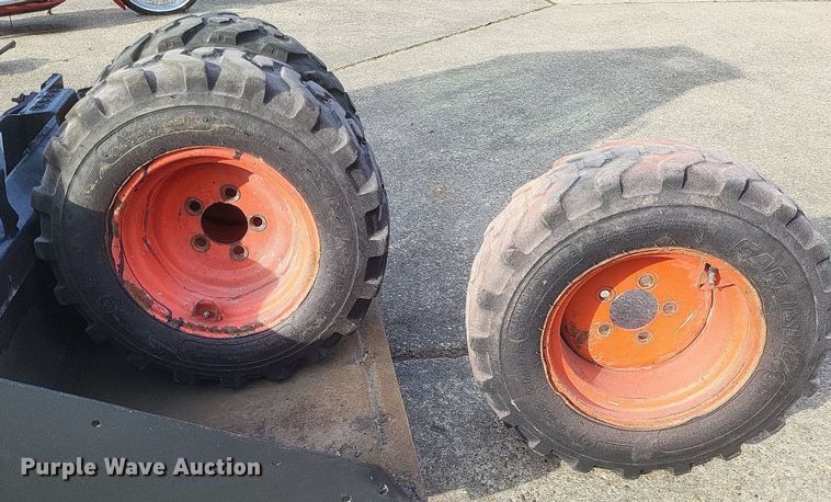 image for item MI9878 2016 Bobcat S70  skid steer loader