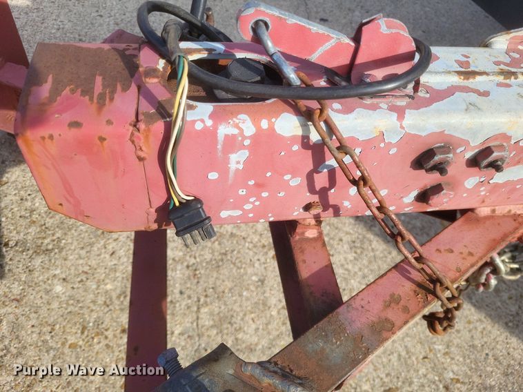 image for item MI9879 2013 Cronkhite 2616EHWA  equipment trailer