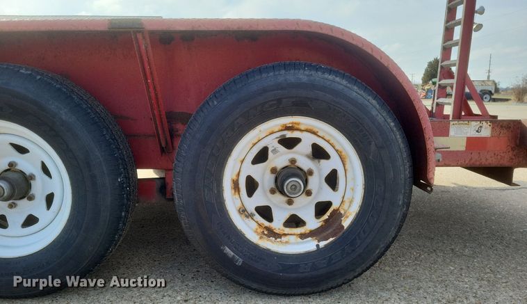 image for item MI9879 2013 Cronkhite 2616EHWA  equipment trailer