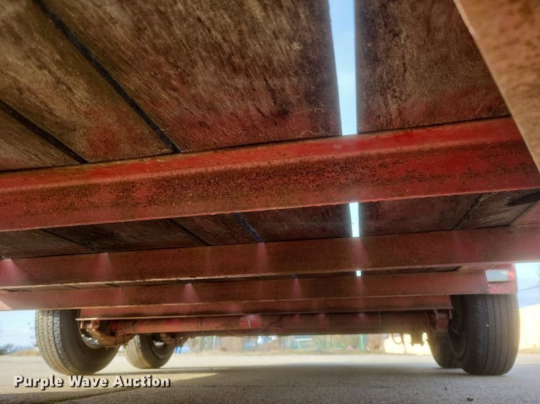 image for item MI9879 2013 Cronkhite 2616EHWA  equipment trailer