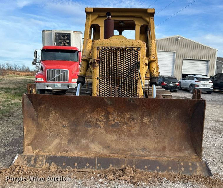 image for item NB9301 1973 Caterpillar D5  dozer