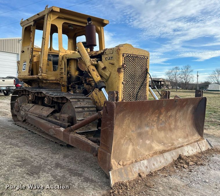 image for item NB9301 1973 Caterpillar D5  dozer
