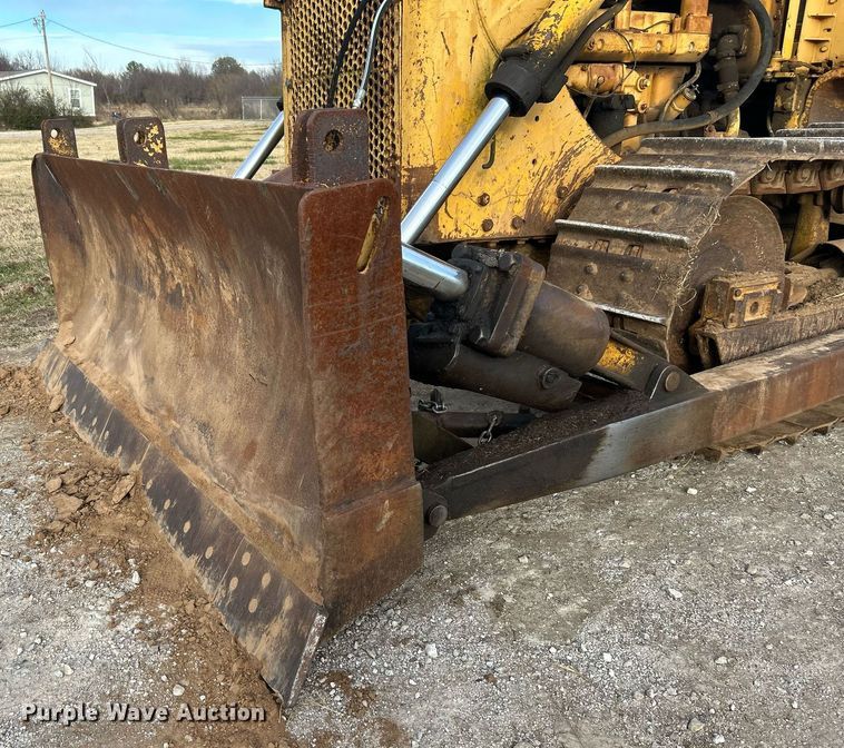 image for item NB9301 1973 Caterpillar D5  dozer