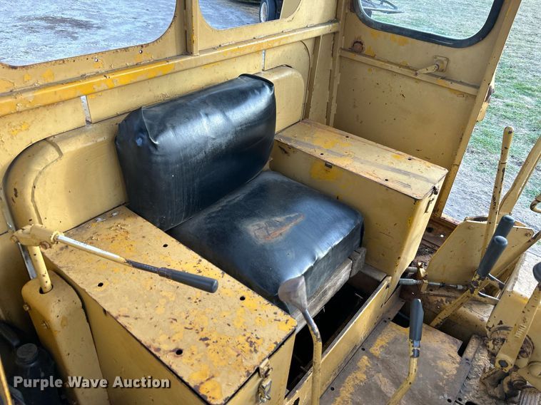 image for item NB9301 1973 Caterpillar D5  dozer