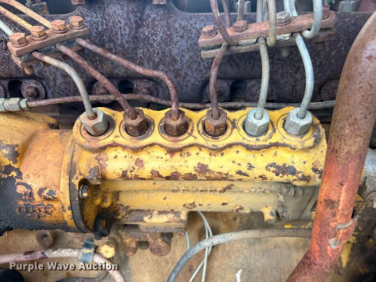 image for item NB9301 1973 Caterpillar D5  dozer