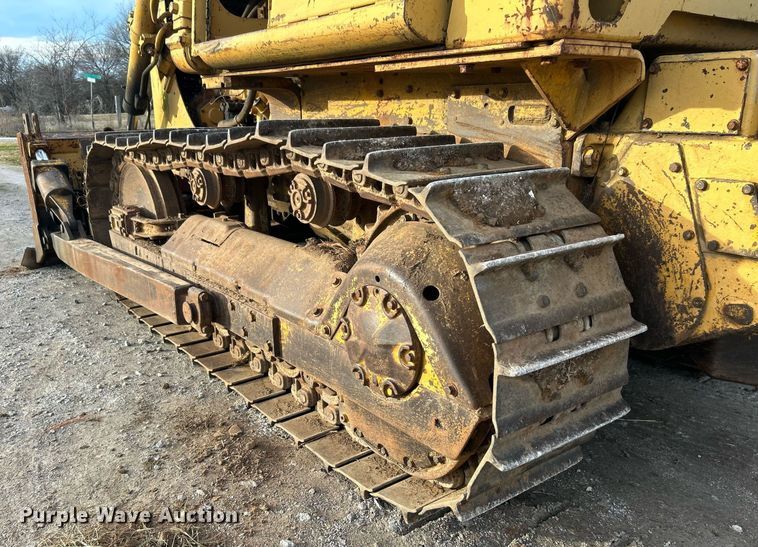 image for item NB9301 1973 Caterpillar D5  dozer