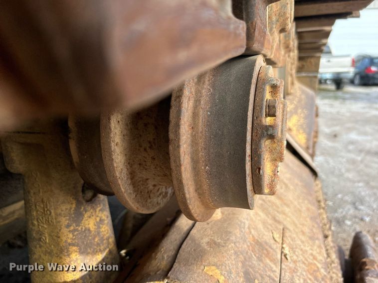 image for item NB9301 1973 Caterpillar D5  dozer