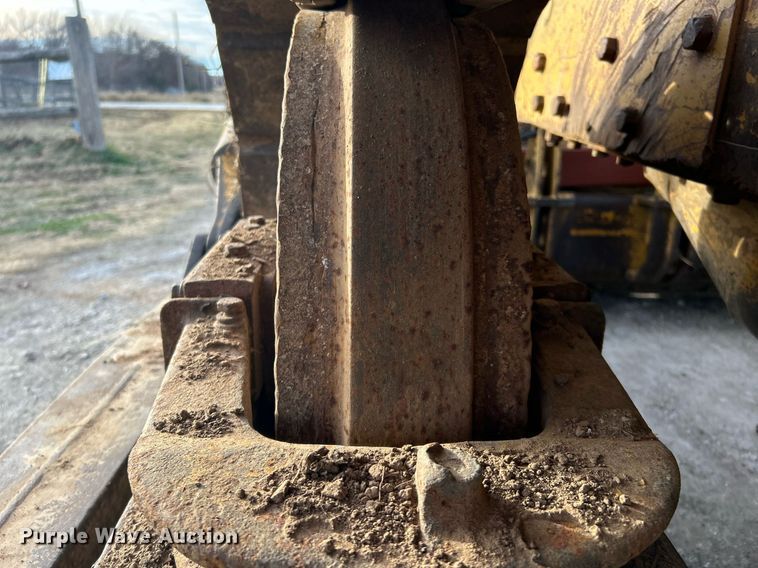 image for item NB9301 1973 Caterpillar D5  dozer