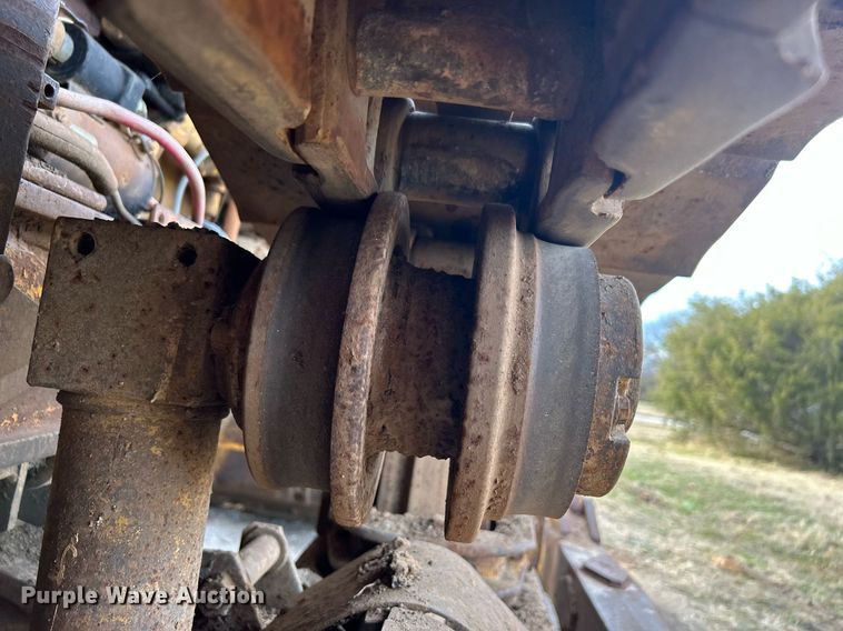 image for item NB9301 1973 Caterpillar D5  dozer