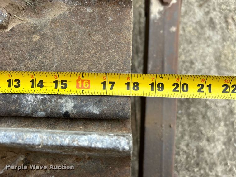 image for item NB9301 1973 Caterpillar D5  dozer