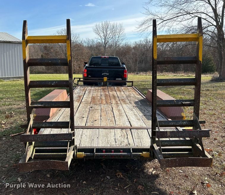 image for item NE9653 2002 M & M  equipment trailer