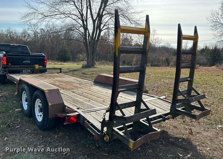 image for item NE9653 2002 M & M  equipment trailer