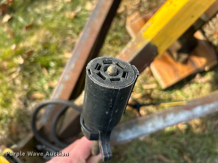 image for item NE9653 2002 M & M  equipment trailer