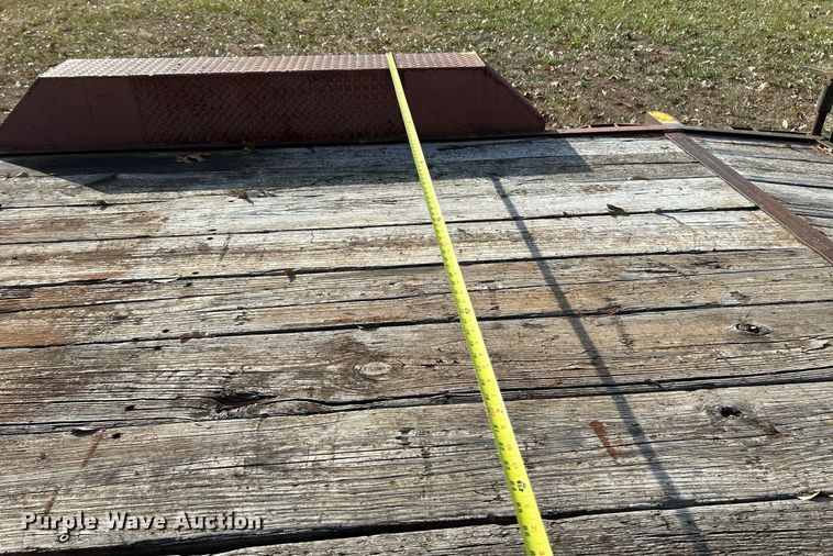 image for item NE9653 2002 M & M  equipment trailer