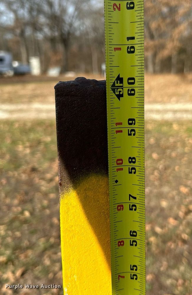 image for item NE9653 2002 M & M  equipment trailer