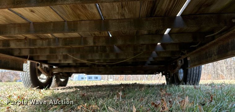 image for item NE9653 2002 M & M  equipment trailer