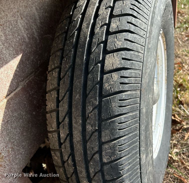 image for item NE9653 2002 M & M  equipment trailer