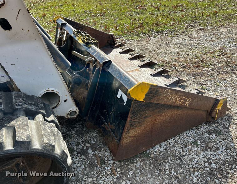 image for item NE9654 2016 Bobcat T630  tracked skid steer loader