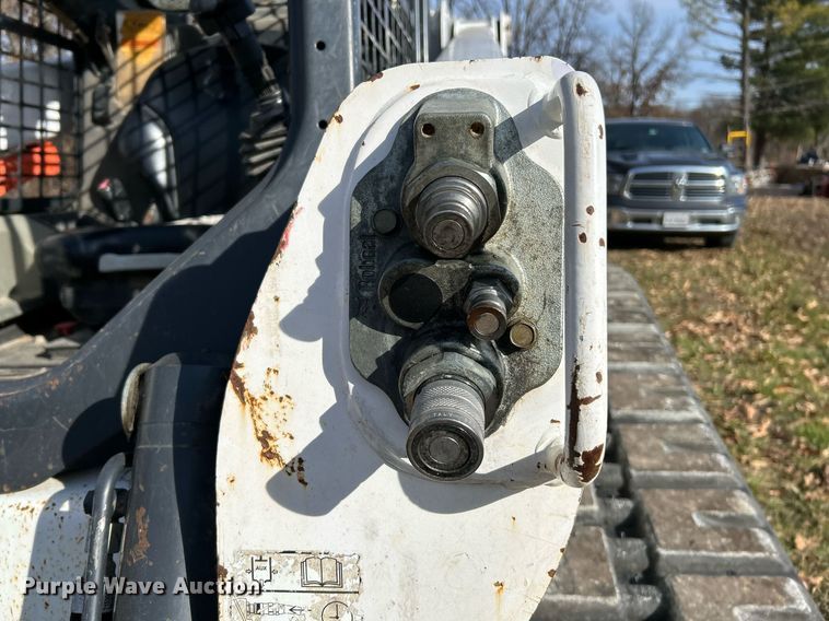 image for item NE9654 2016 Bobcat T630  tracked skid steer loader