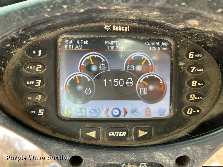 image for item NE9654 2016 Bobcat T630  tracked skid steer loader