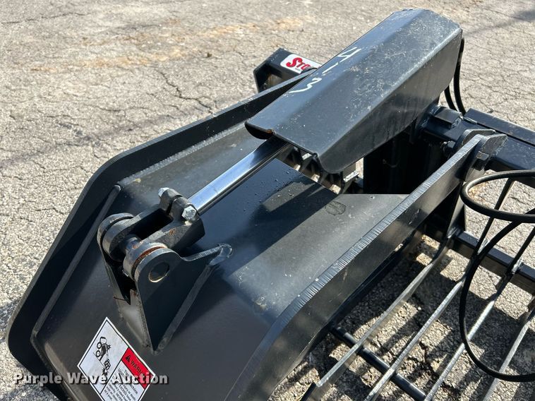 image for item NE9655 Stout HD-69-3  skid steer rock grapple bucket
