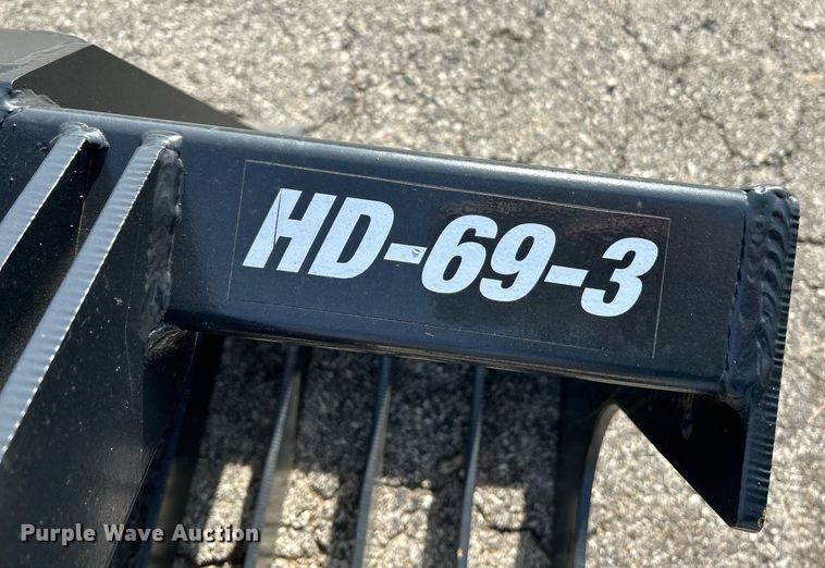 image for item NE9655 Stout HD-69-3  skid steer rock grapple bucket