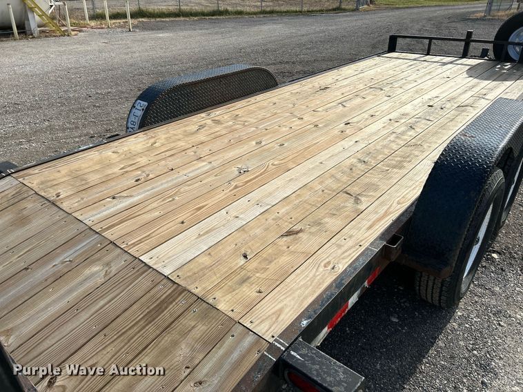 image for item NE9656 2001 Trailerman CST7182S14  equipment trailer