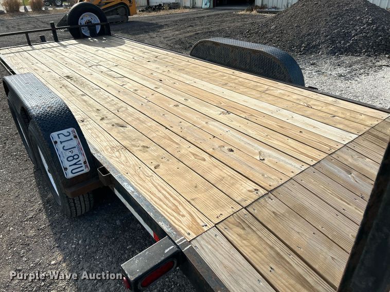 image for item NE9656 2001 Trailerman CST7182S14  equipment trailer