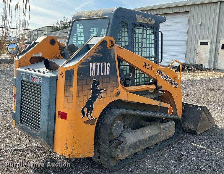 image for item NE9657 2007 Mustang MTL16  tracked skid steer loader