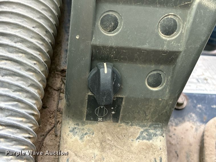 image for item NE9657 2007 Mustang MTL16  tracked skid steer loader