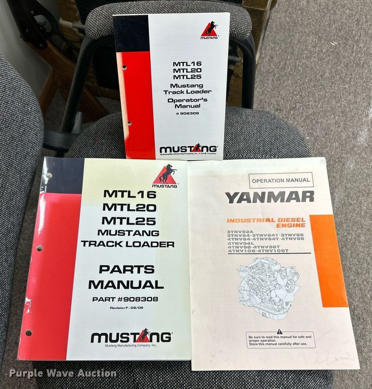 image for item NE9657 2007 Mustang MTL16  tracked skid steer loader