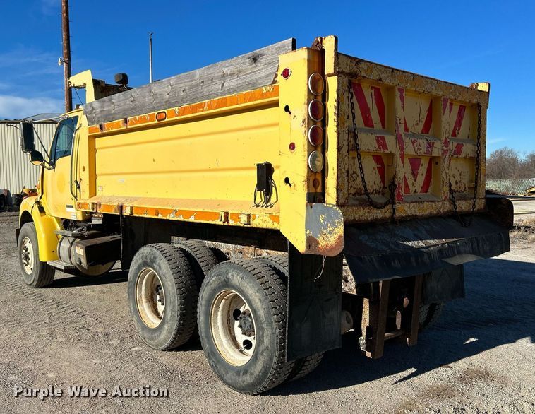 image for item NE9658 2002 Sterling L7500  dump truck