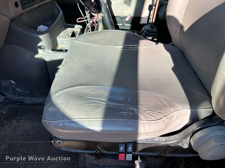 image for item NE9658 2002 Sterling L7500  dump truck