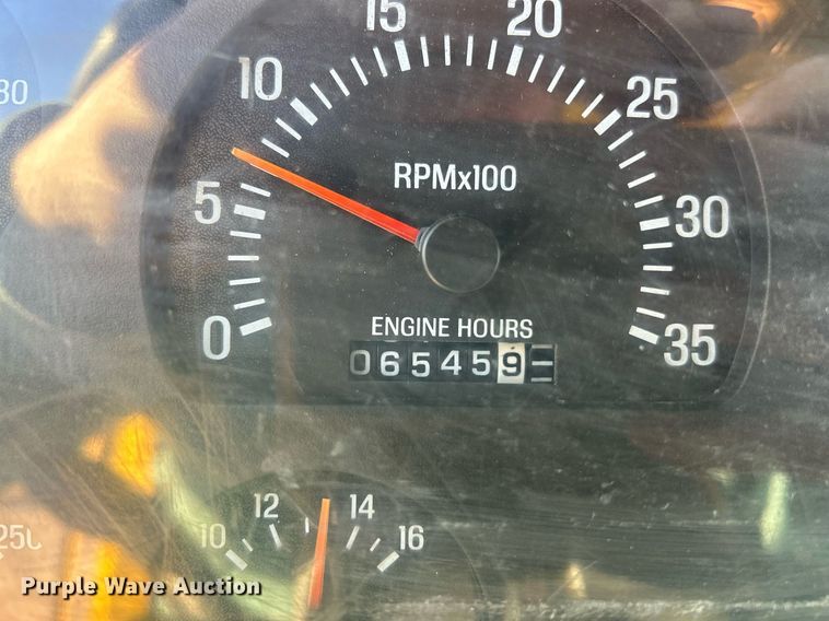 image for item NE9658 2002 Sterling L7500  dump truck