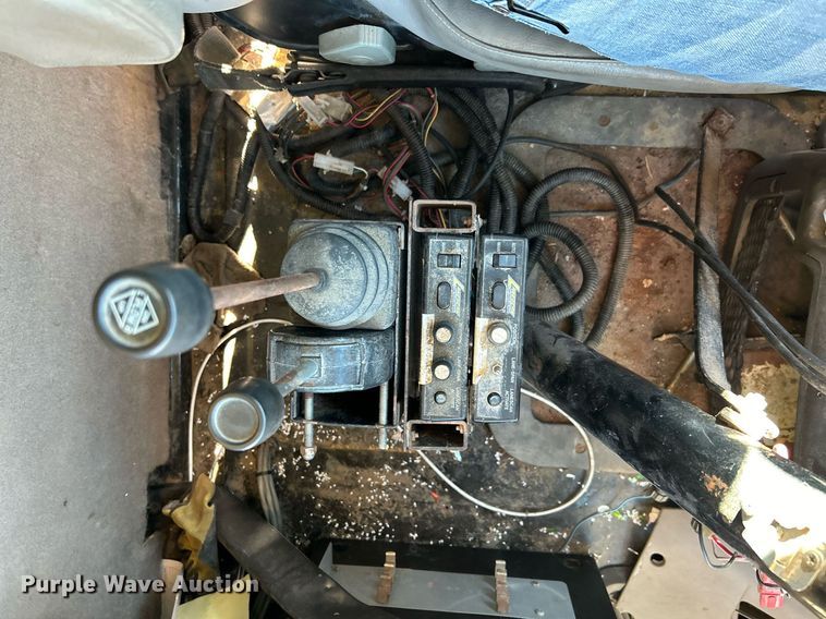 image for item NE9658 2002 Sterling L7500  dump truck