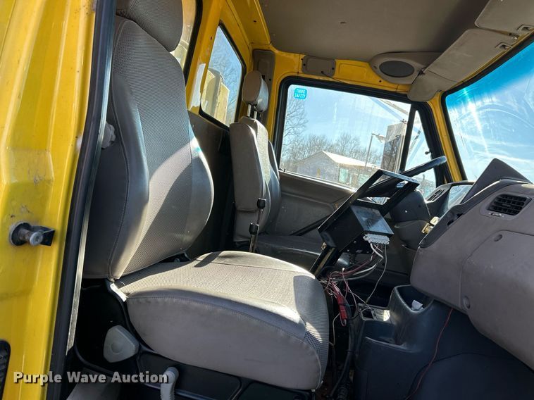 image for item NE9658 2002 Sterling L7500  dump truck