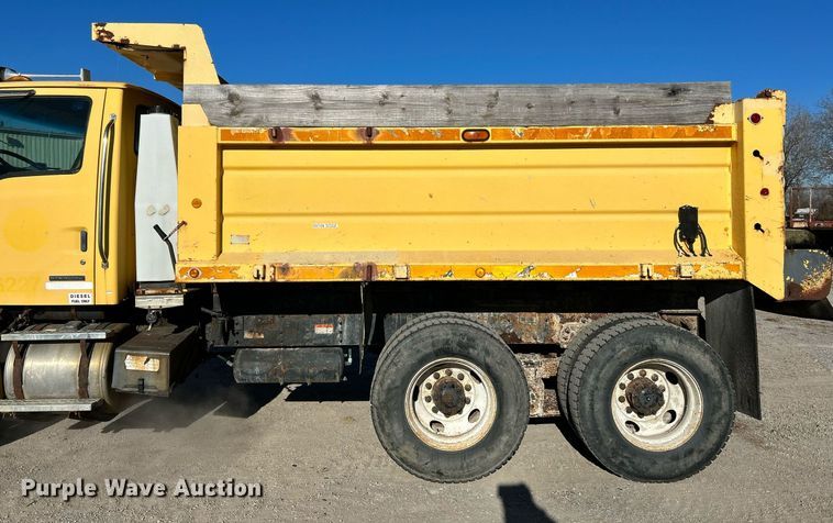image for item NE9658 2002 Sterling L7500  dump truck