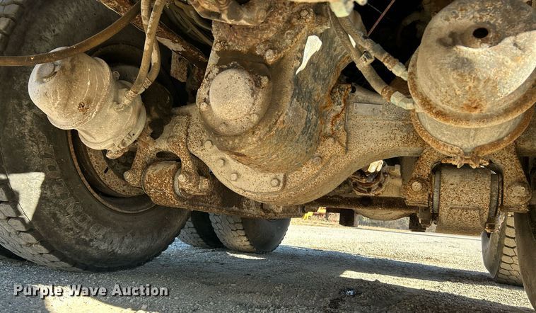 image for item NE9658 2002 Sterling L7500  dump truck