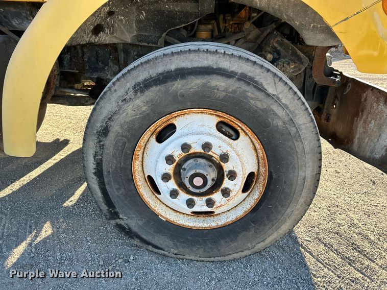 image for item NE9658 2002 Sterling L7500  dump truck