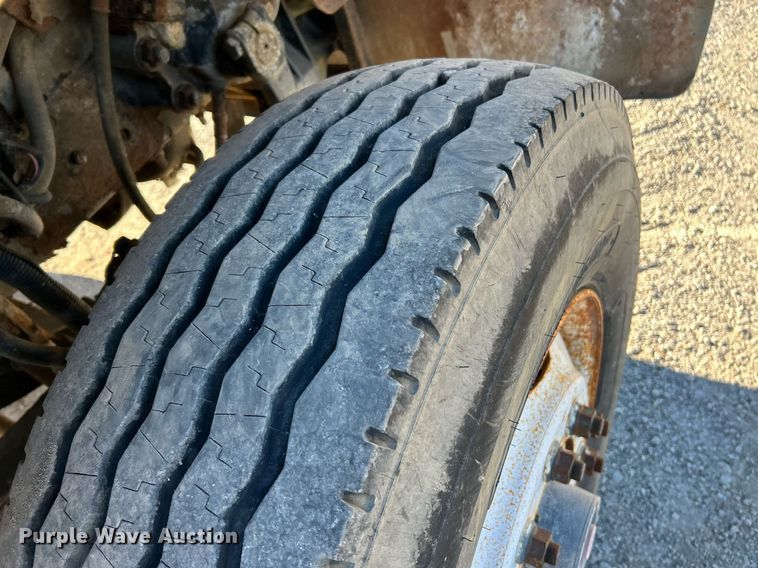 image for item NE9658 2002 Sterling L7500  dump truck