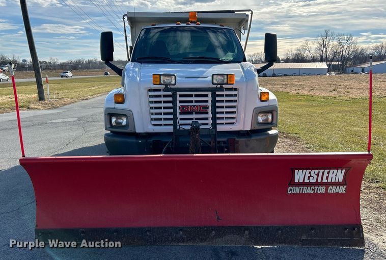 image for item NE9666 2009 GMC C7500 dump truck