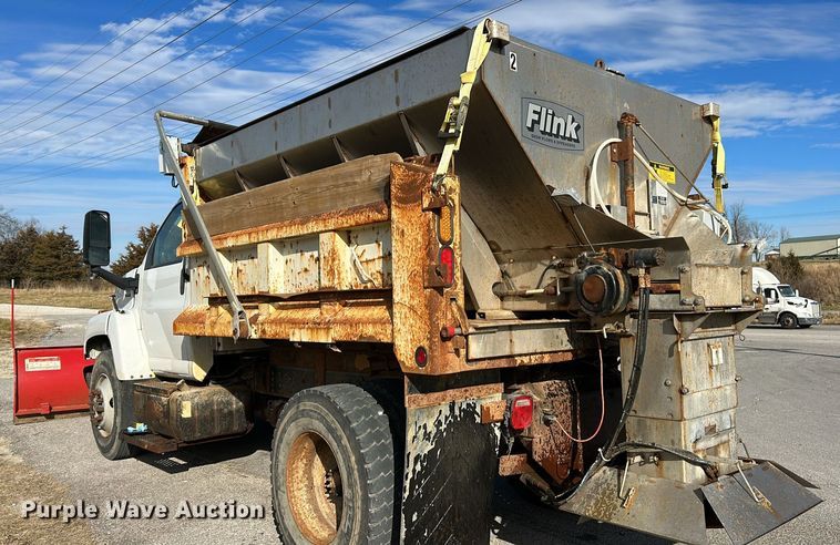 image for item NE9666 2009 GMC C7500 dump truck
