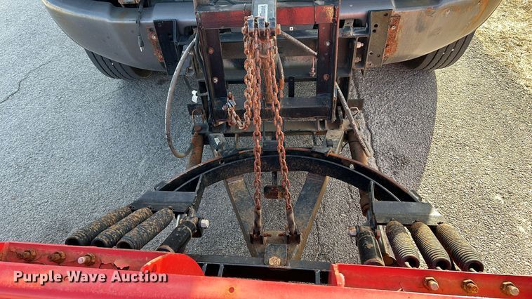 image for item NE9666 2009 GMC C7500 dump truck